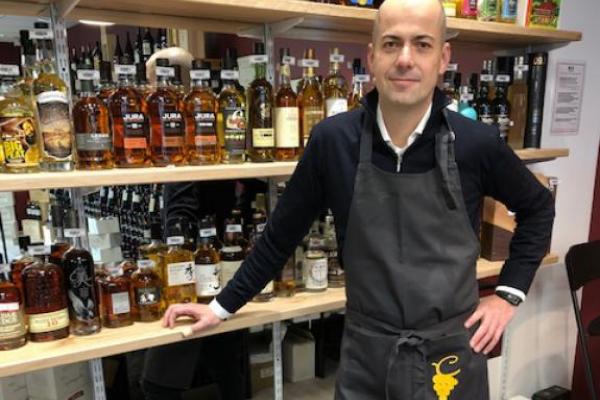 Jérome Gaudichau, caviste CAVAVIN à Biars sur Cère